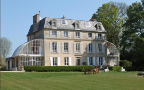  Chambres d'Hôtes Château de Damigny  Сен-Мартен-Дез-Антре